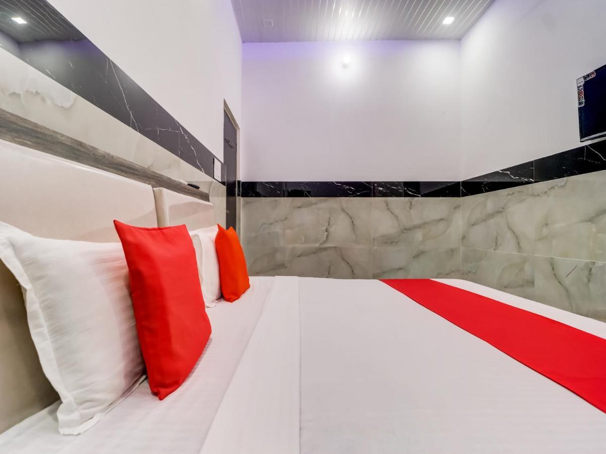 Oyo Flagship 83121 Hotel Rose Vip Sahāranpur Eksteriør bilde